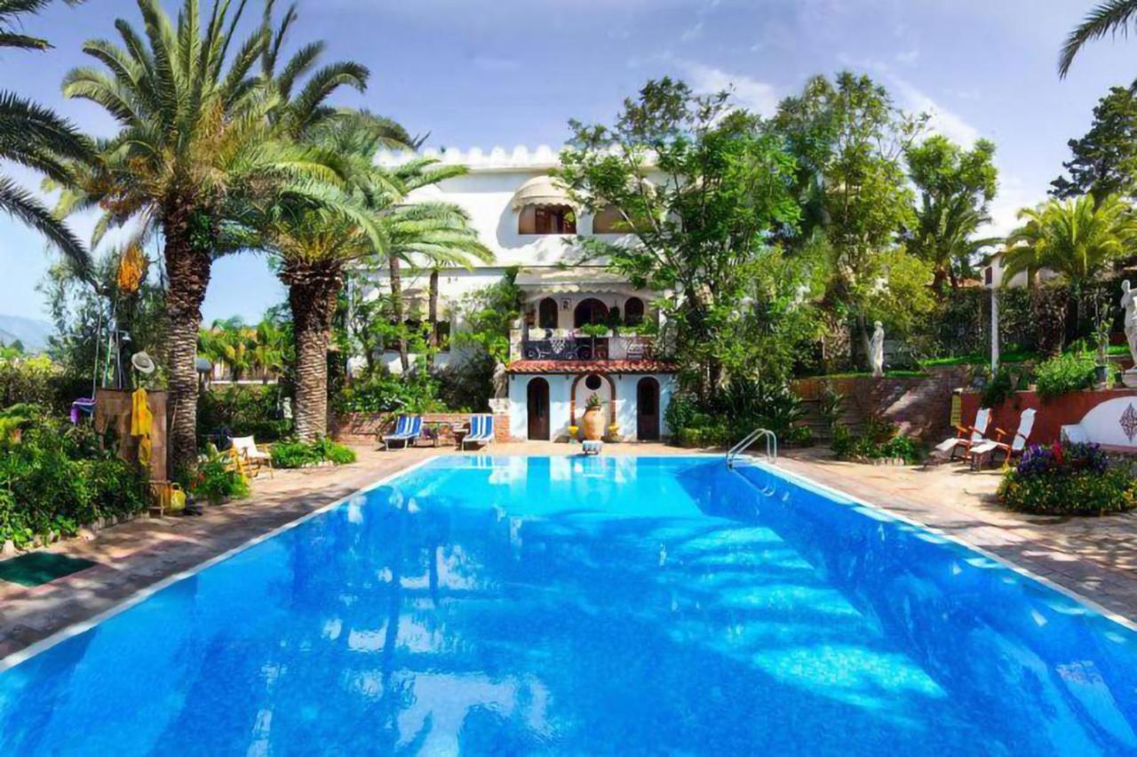 Villa Alkantara 陶尔米纳 外观 照片